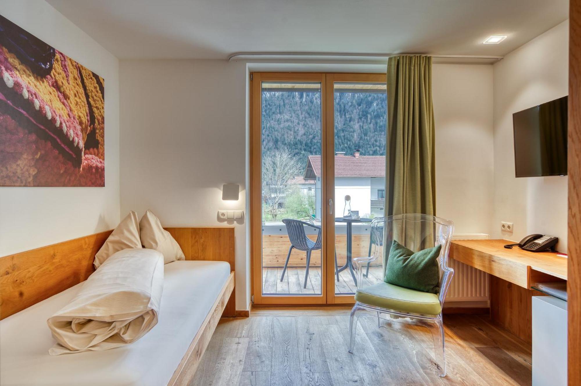 Hotel Wirtshaus Sattlerwirt Ebbs Pokoj fotografie